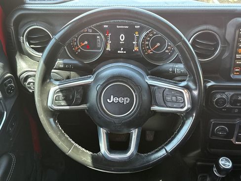 Used 2022 Jeep Gladiator Overland w/ Popular Equipment Package image 12