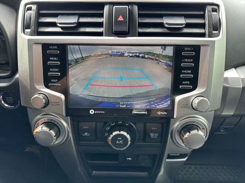 Certified 2022 Toyota 4Runner SR5 Premium w/ Moonroof Package AWD/4WD image 18