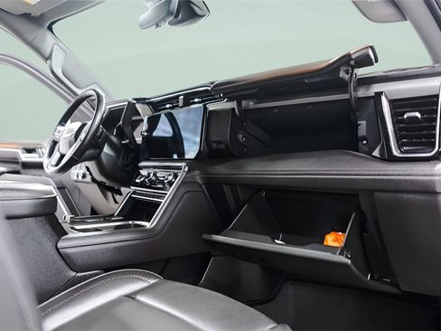 Used 2025 GMC Sierra 2500 Denali w/ Denali Reserve Package image 39