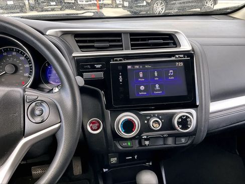 Used 2017 Honda Fit EX image 15