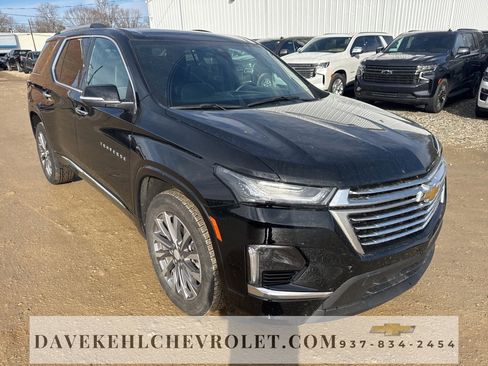 Used 2023 Chevrolet Traverse Premier image 48