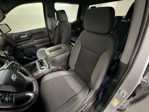 Used 2022 Chevrolet Silverado 1500 RST w/ LPO, Blackout Package AWD/4WD image 18
