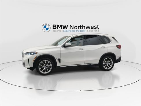 New 2026 BMW X5 xDrive40i image 10