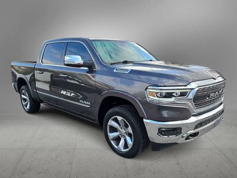 Used 2022 RAM 1500 Limited image 2