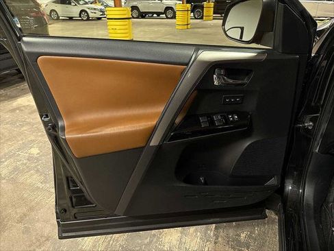 Certified 2017 Toyota RAV4 Limited w/ All Weather Liner Package image 32