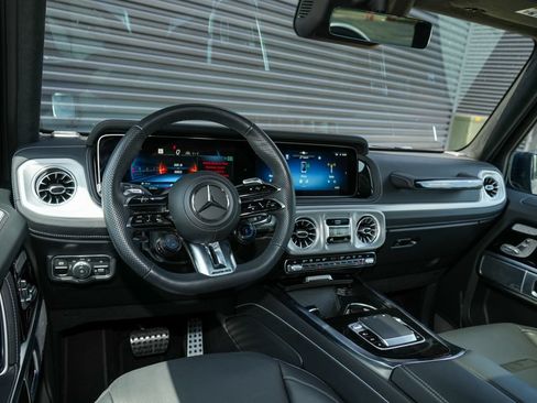 Used 2026 Mercedes-Benz G 63 AMG 4MATIC image 31