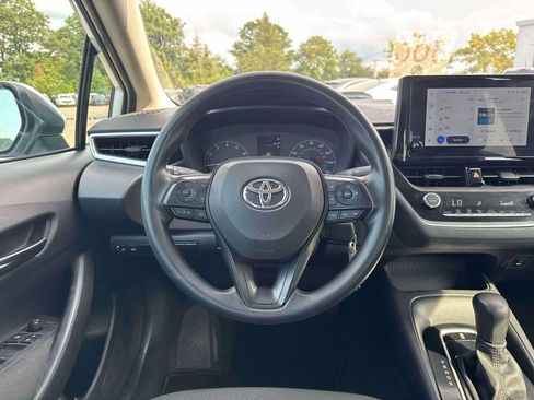 Used 2024 Toyota Corolla LE FWD image 22