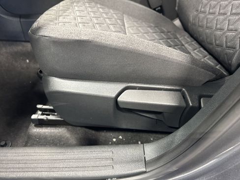 New 2026 Nissan Kicks SV w/ SV Premium Package image 27