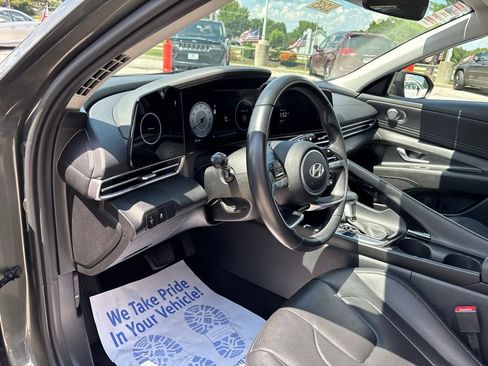 Used 2024 Hyundai Elantra Limited FWD image 60