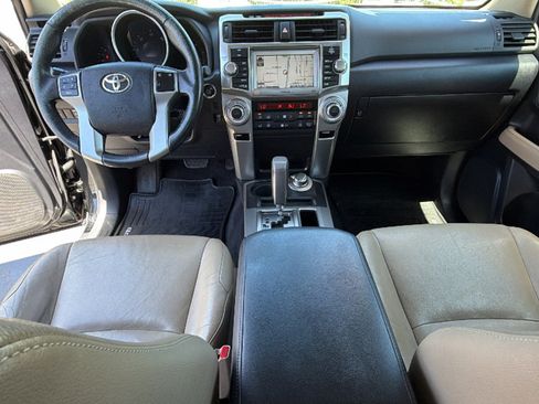 Used 2011 Toyota 4Runner Limited AWD/4WD image 25