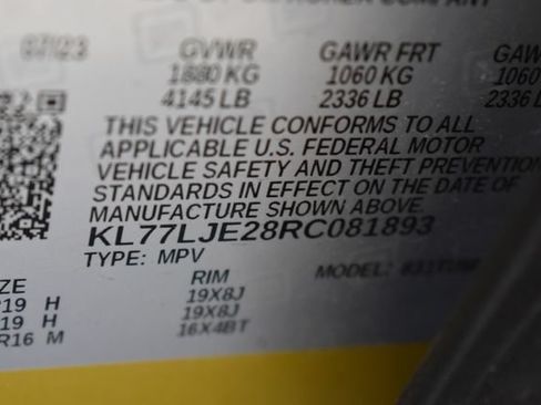 Certified 2024 Chevrolet Trax RS w/ Driver Confidence Package FWD image 16