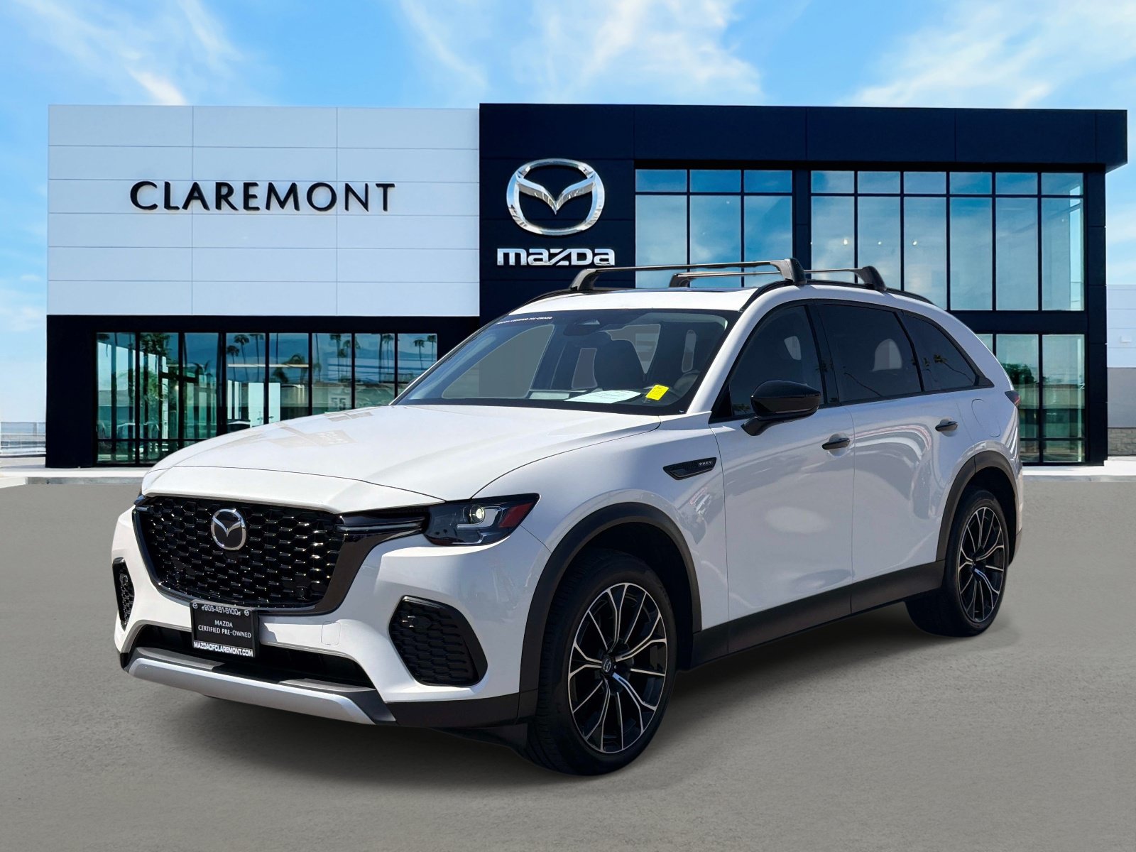 Certified 2025 MAZDA CX-70 Plug-In Hybrid w/ Premium Pkg AWD/4WD image 3