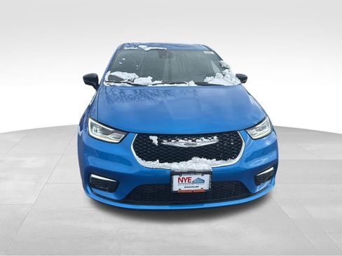 New 2026 Chrysler Pacifica Select image 8