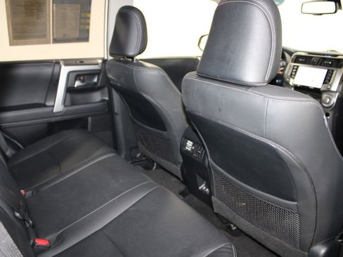 Used 2022 Toyota 4Runner TRD Sport w/ Technology Package AWD/4WD image 31