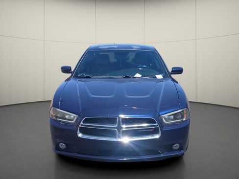 Used 2014 Dodge Charger R/T RWD image 2
