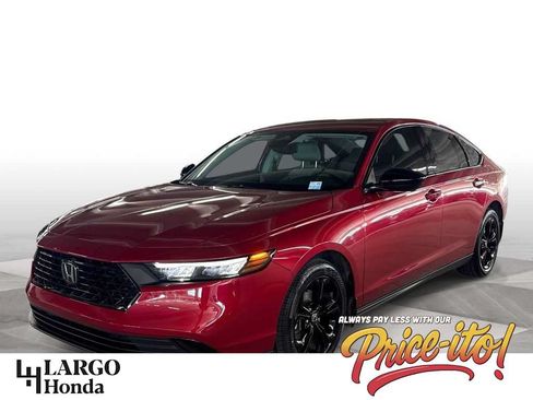 Used 2025 Honda Accord SE image 1