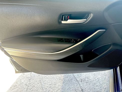 Used 2022 Toyota Corolla SE image 29