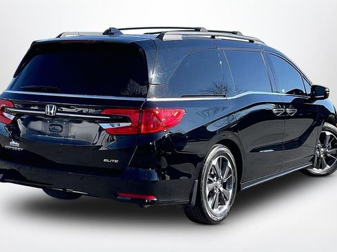Used 2023 Honda Odyssey Elite image 6