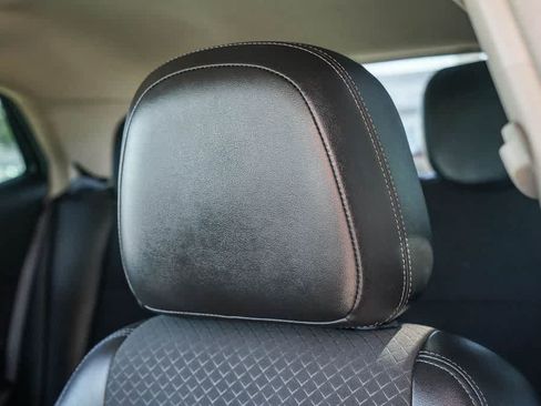 Used 2019 Buick Encore Sport Touring FWD image 25