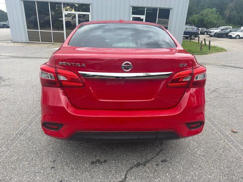 Used 2019 Nissan Sentra SV FWD image 8