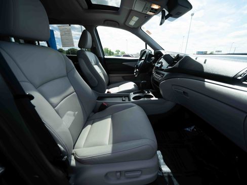 Used 2019 Honda Pilot EX-L image 27