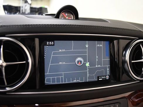 Used 2017 Mercedes-Benz SL 550 image 15