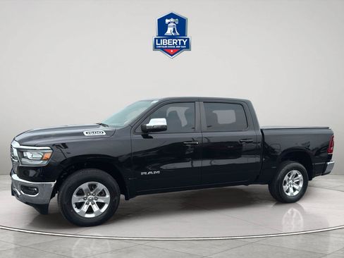 Used 2023 RAM 1500 Laramie AWD/4WD image 4