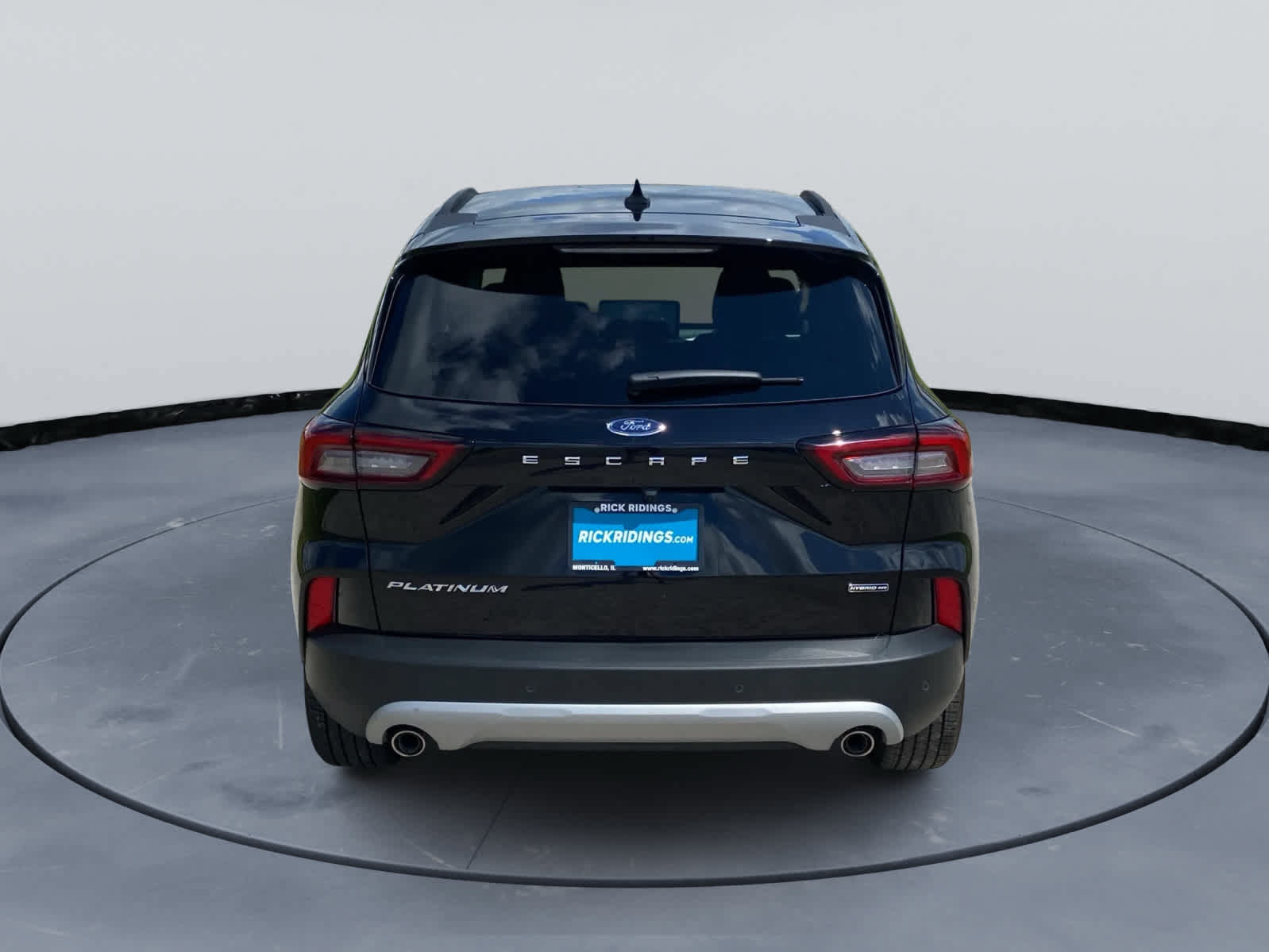 Used 2025 Ford Escape Platinum w/ Premium Technology Package AWD/4WD image 6