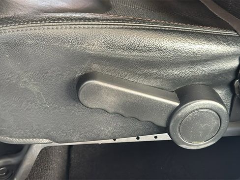 Used 2016 Jeep Wrangler Unlimited Sahara image 20