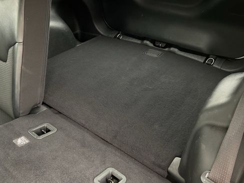 Used 2023 Jeep Compass Latitude image 16