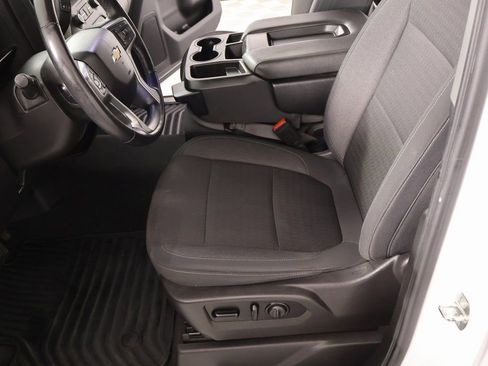 Used 2021 Chevrolet Silverado 1500 LT image 11