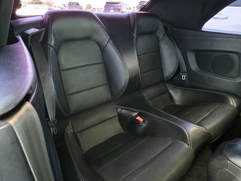 Used 2019 Ford Mustang GT Premium RWD image 20
