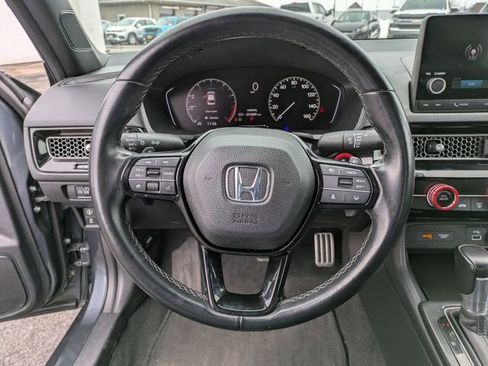 Used 2022 Honda Civic Sport image 9