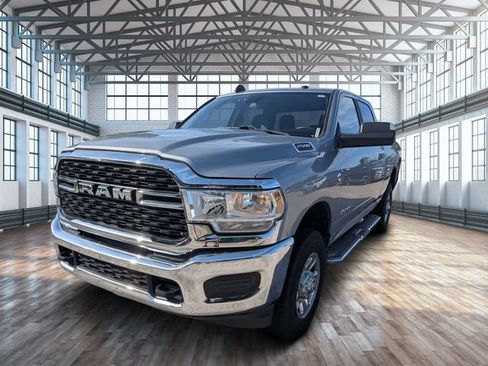 Used 2022 RAM 2500 Big Horn AWD/4WD image 7