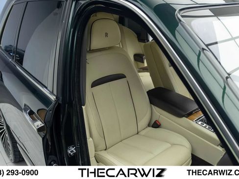 Used 2019 Rolls-Royce Cullinan AWD/4WD image 68