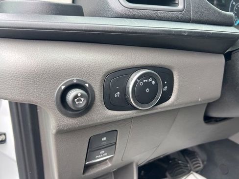 Certified 2025 Ford Transit 250 148 High Roof Extended RWD image 8