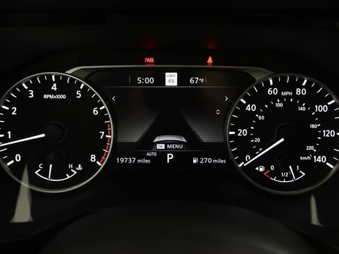 Used 2023 Nissan Pathfinder SL image 18