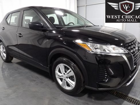 Used 2024 Nissan Kicks S FWD image 1