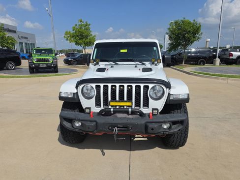 Used 2022 Jeep Gladiator Rubicon w/ Trailer Tow Package AWD/4WD image 8