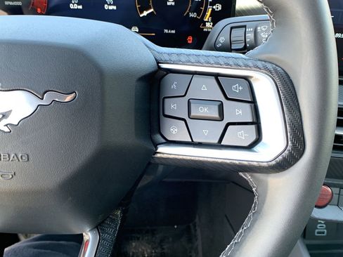 New 2025 Ford Mustang Coupe image 34