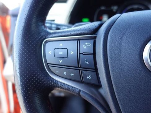 Used 2019 Lexus UX 250h F Sport w/ F Sport Premium Package AWD/4WD image 15