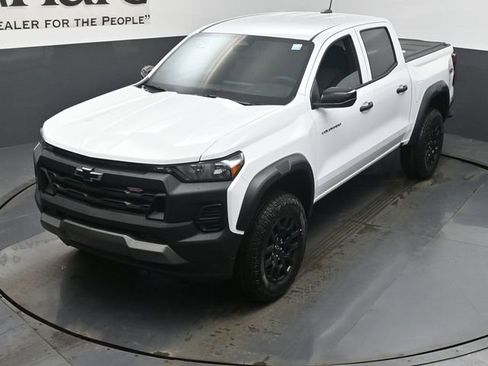 New 2026 Chevrolet Colorado Trail Boss AWD/4WD image 23