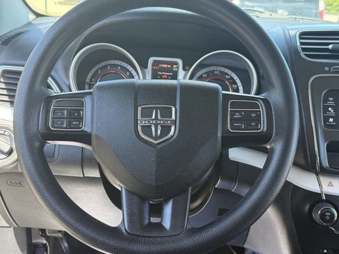 Used 2017 Dodge Journey SE FWD image 10