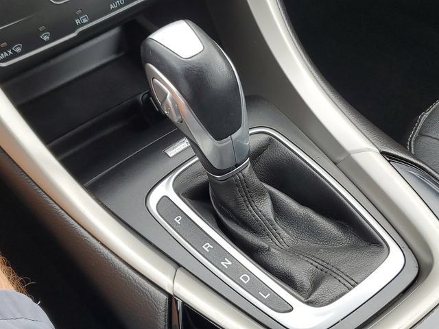 Used 2014 Ford Fusion SE w/ Equipment Group 502A FWD image 24