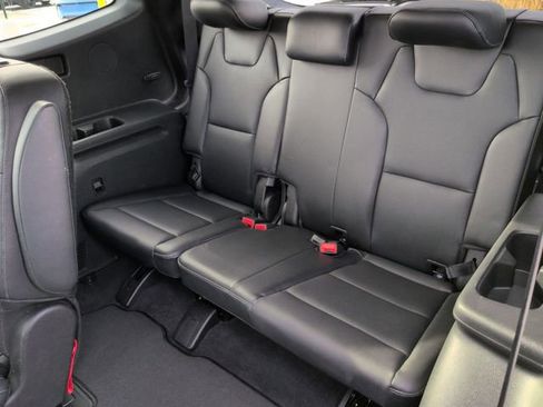 Used 2022 Kia Telluride EX w/ EX Premium Package image 25
