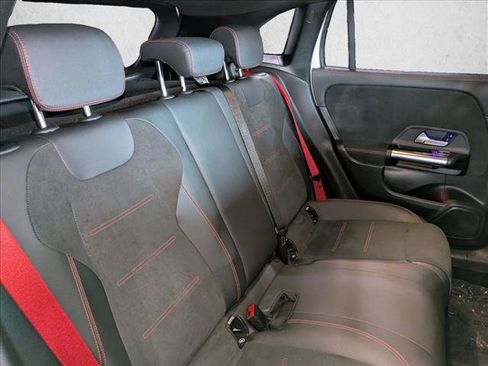 Used 2023 Mercedes-Benz GLA 35 AMG 4MATIC image 22