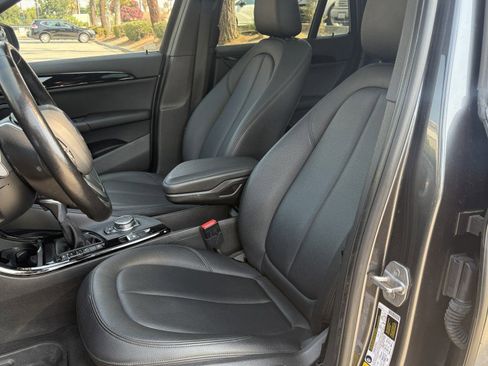 Used 2016 BMW X1 xDrive28i w/ Technology Package image 28