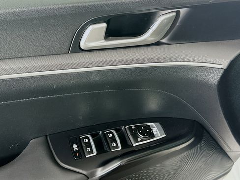 Used 2025 Kia K5 LXS image 15