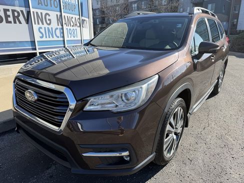 Used 2019 Subaru Ascent Limited w/ Popular Package #2A image 11