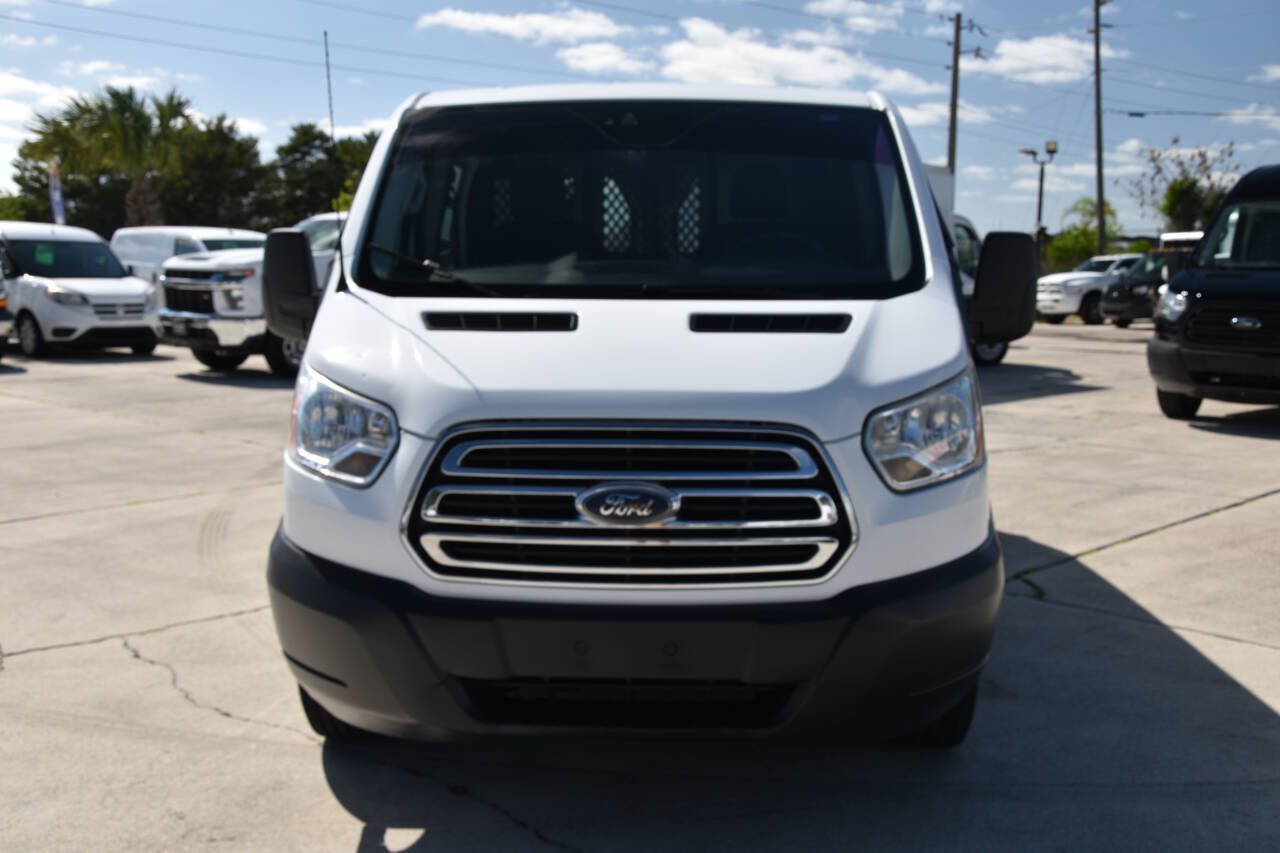 Used 2018 Ford Transit 250 130 Low Roof w/ Exterior Upgrade Package RWD image 2